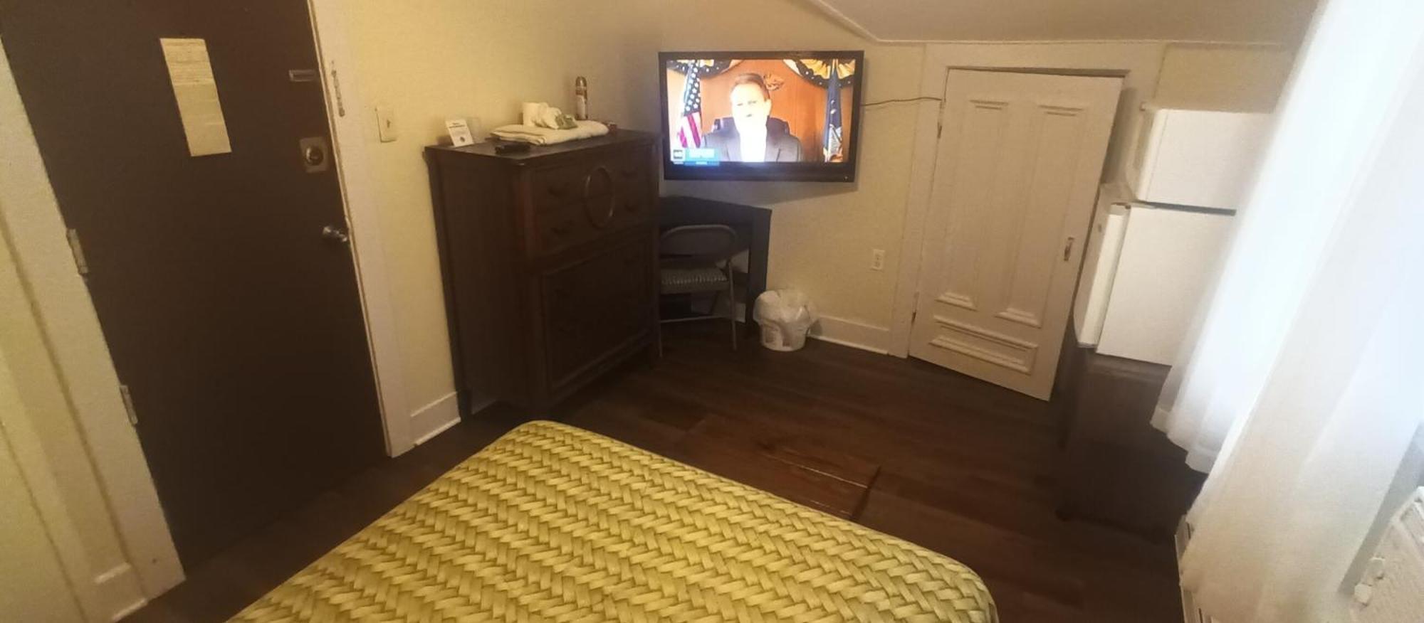 Cappuccio Hotel Keansburg Экстерьер фото